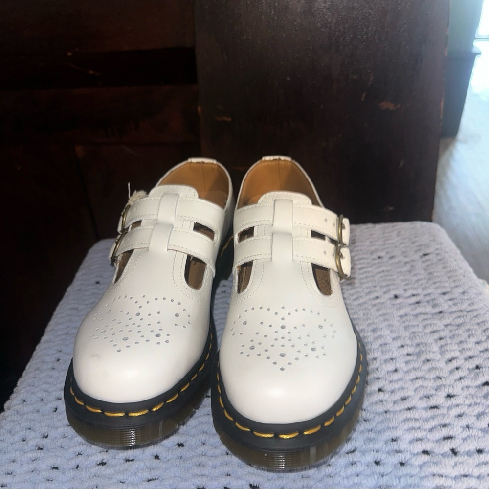 New Dr. Martens White Smooth Leather Mary Jane Size 6 US
